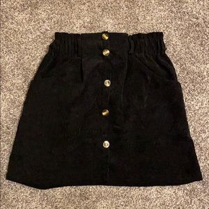 Velvet black button skirt